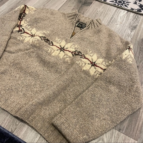 EUC Eddie Bauer Legend Hand knit 100% Lambswool Sweater Fair Isle Men Size Med - Picture 12 of 12